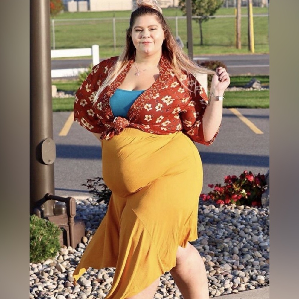 Soncy High waist with draped insert ribbed mustard yellow NWT Sz18/20
